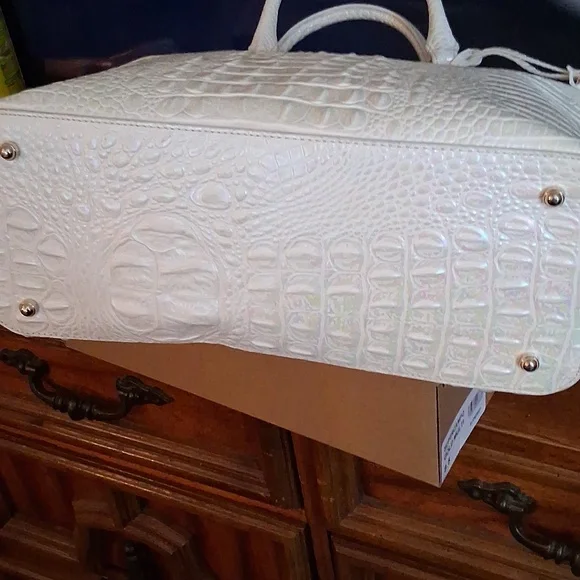 Brahmin Duxbury Large Satchel w/Matching Wallet - Picture 10 of 12